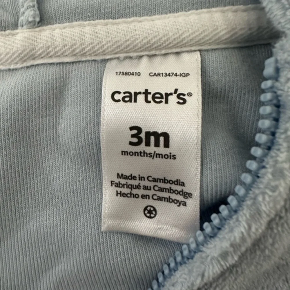 Carter’s Baby Two Piece Sweater Set‎ Size 3 Month